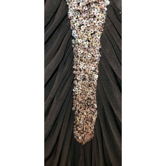 JS Boutique  - Picture 2 of 7